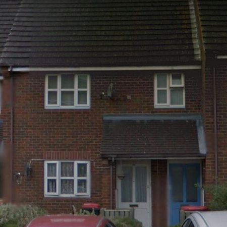 Marvellous Meridian Maisonette Ifield エクステリア 写真